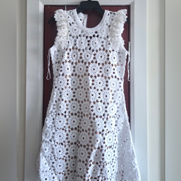 Michael Kors Medallion Floral Lace Crochet Dress, Sz S - Picture 4 of 5